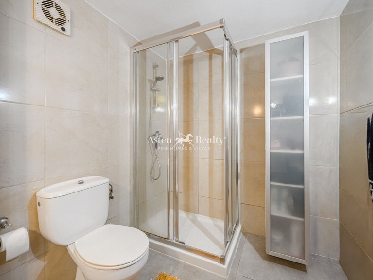 Town House for Sale in San Eugenio Alto, Tenerife 24