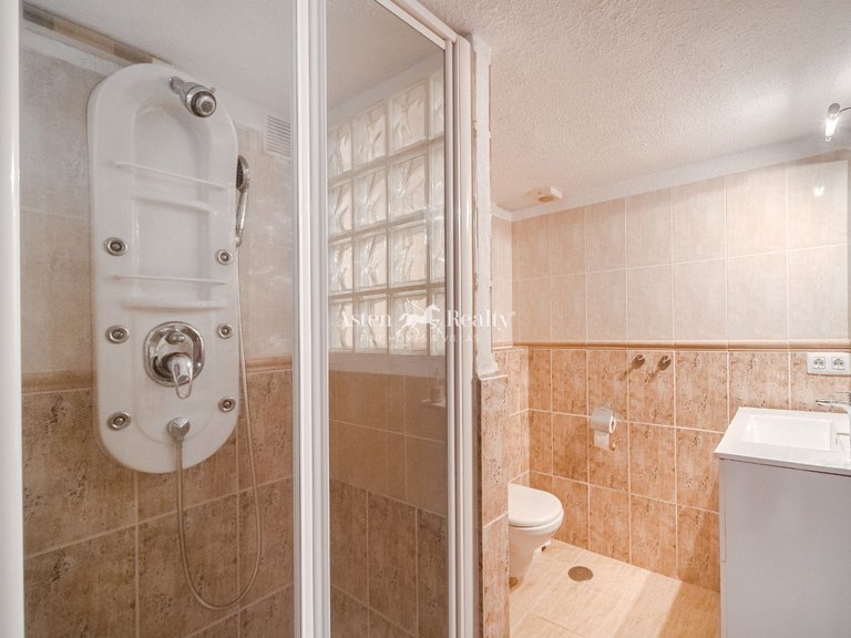 Town House for Sale in San Eugenio Alto, Tenerife 17