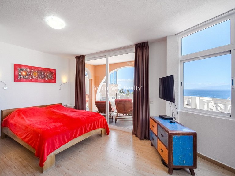 Town House for Sale in San Eugenio Alto, Tenerife 8