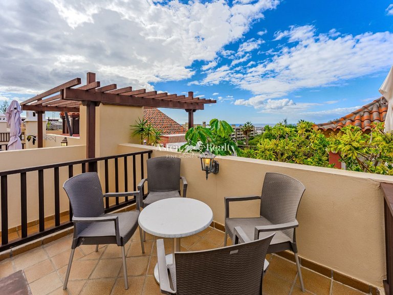 Penthouse for Sale in Playa Del Duque, Tenerife 14