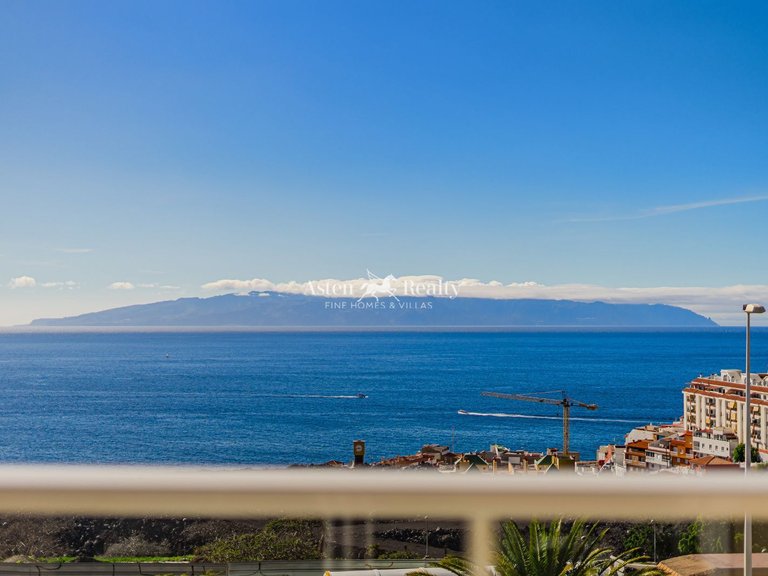 Town House for Sale in Puerto De Santiago, Tenerife 19
