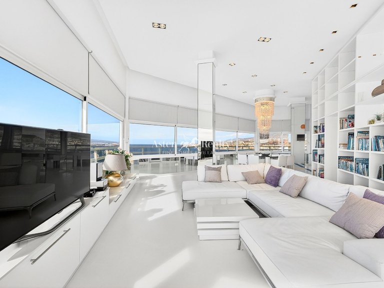 Penthouse for Sale in San Eugenio Bajo, Tenerife 4