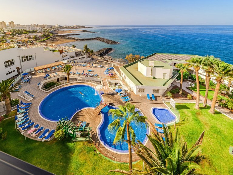 Penthouse for Sale in San Eugenio Bajo, Tenerife 22