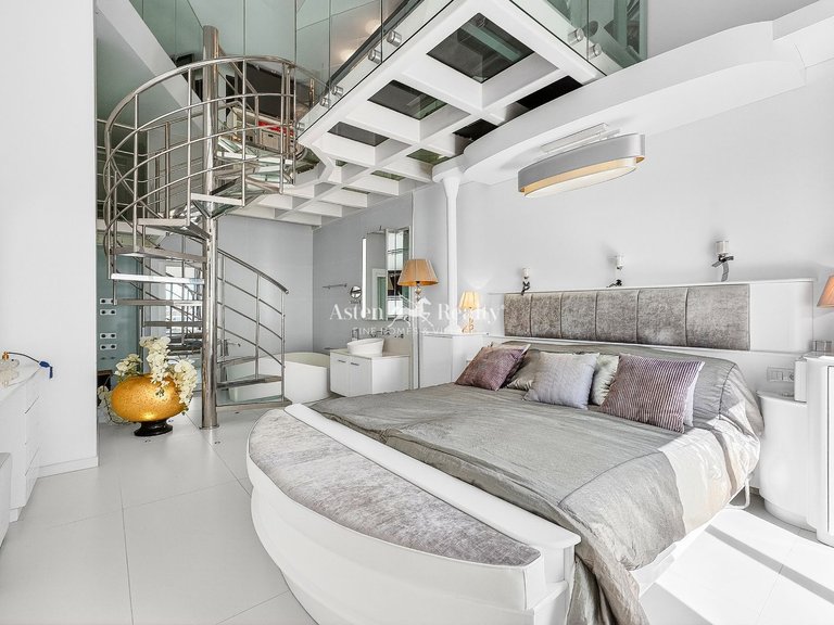 Penthouse for Sale in San Eugenio Bajo, Tenerife 17