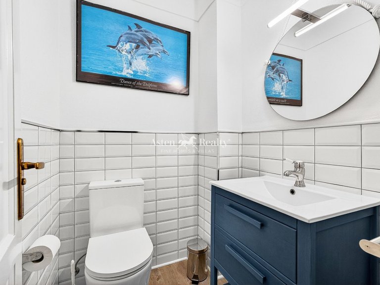 Villa for Sale in San Eugenio Alto, Tenerife 10