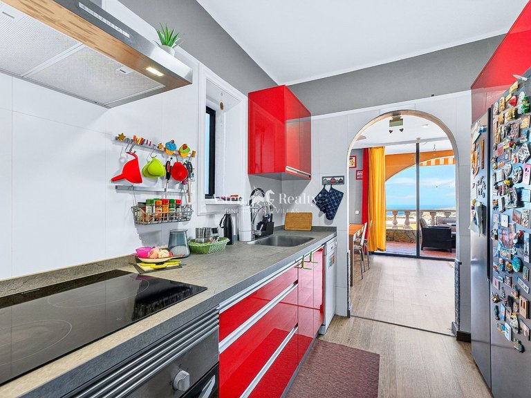 Villa for Sale in San Eugenio Alto, Tenerife 7