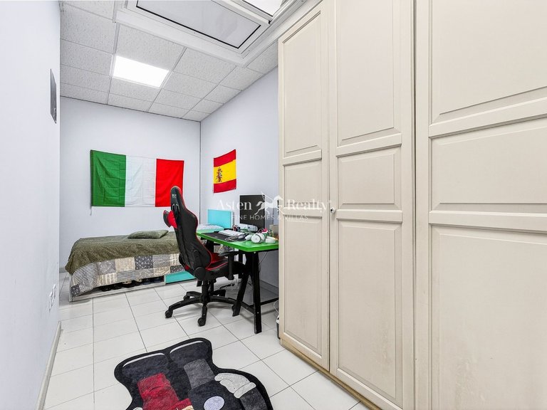 Villa for Sale in San Eugenio Alto, Tenerife 11