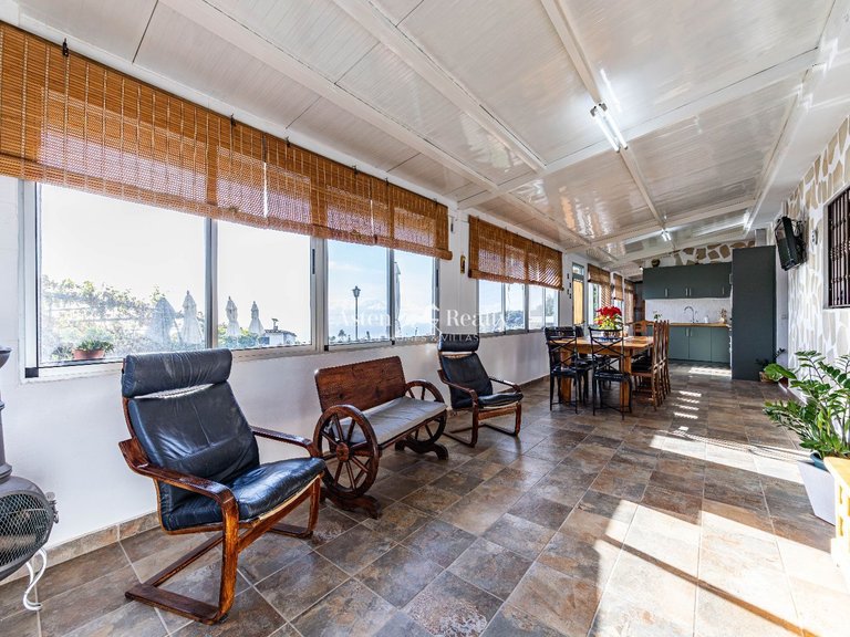 Villa for Sale in Guia De Isora, Tenerife 19