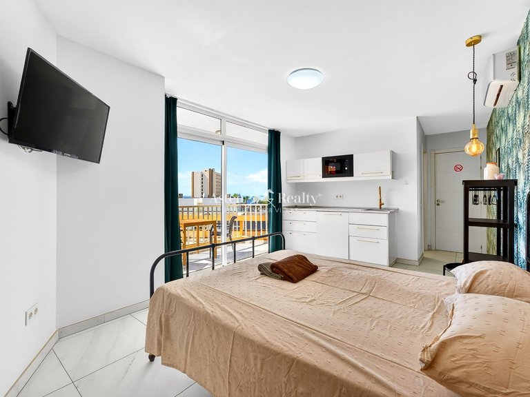 Apartment for Sale in Playa De Las Américas, Tenerife 10