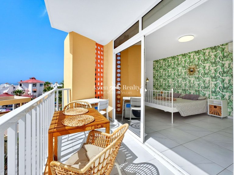 Apartment for Sale in Playa De Las Américas, Tenerife 18