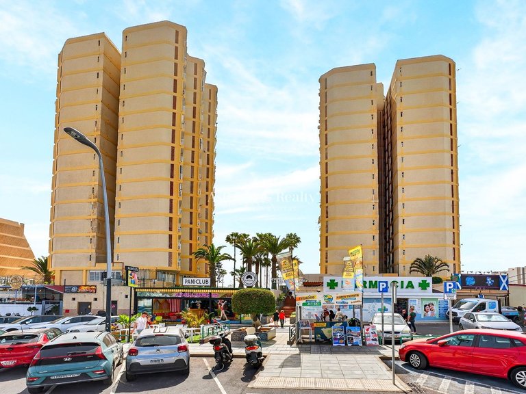 Apartment for Sale in Playa De Las Américas, Tenerife 32