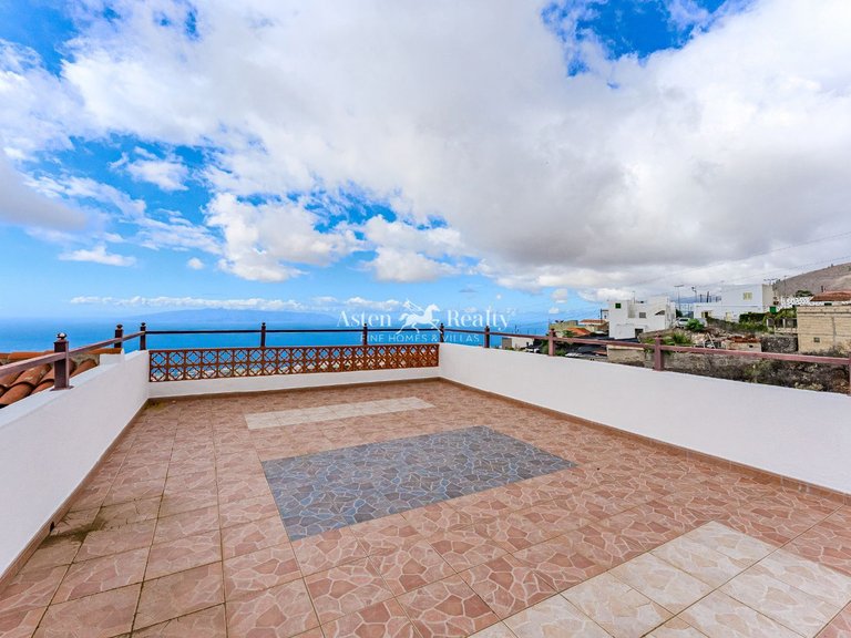 Villa for Sale in Vera De Erques, Tenerife 9