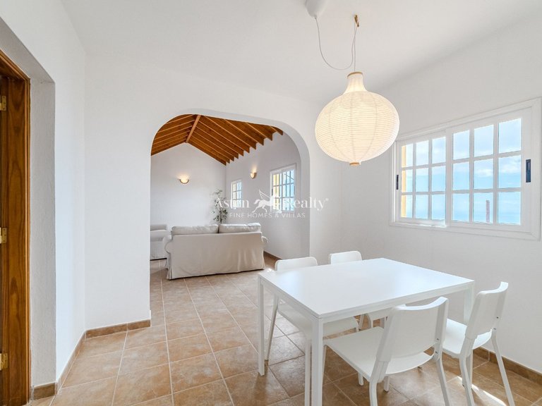 Villa for Sale in Vera De Erques, Tenerife 12