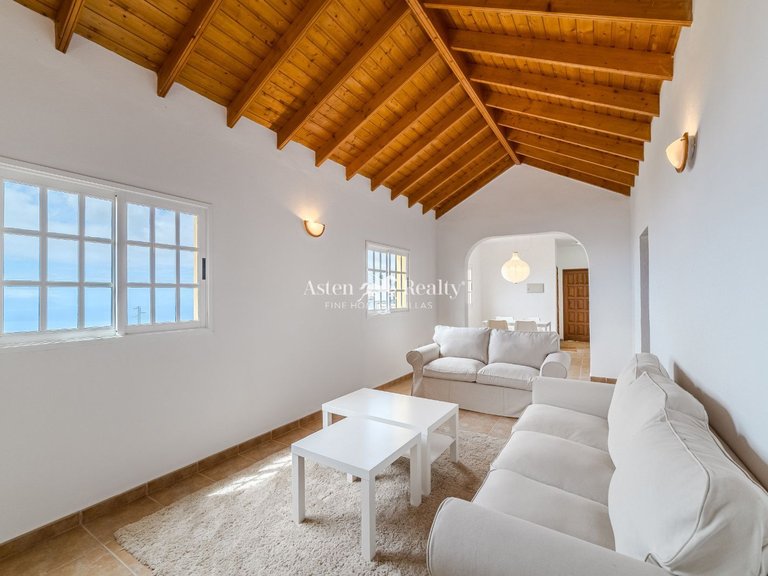 Villa for Sale in Vera De Erques, Tenerife 15