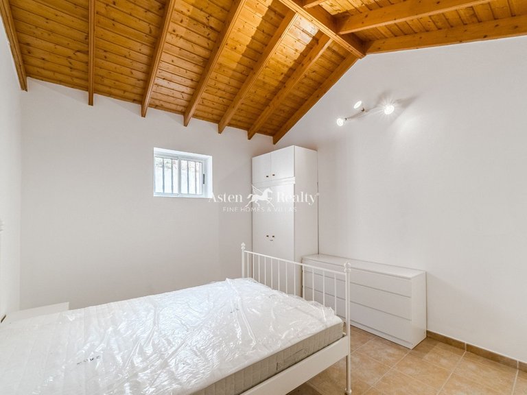 Villa for Sale in Vera De Erques, Tenerife 20