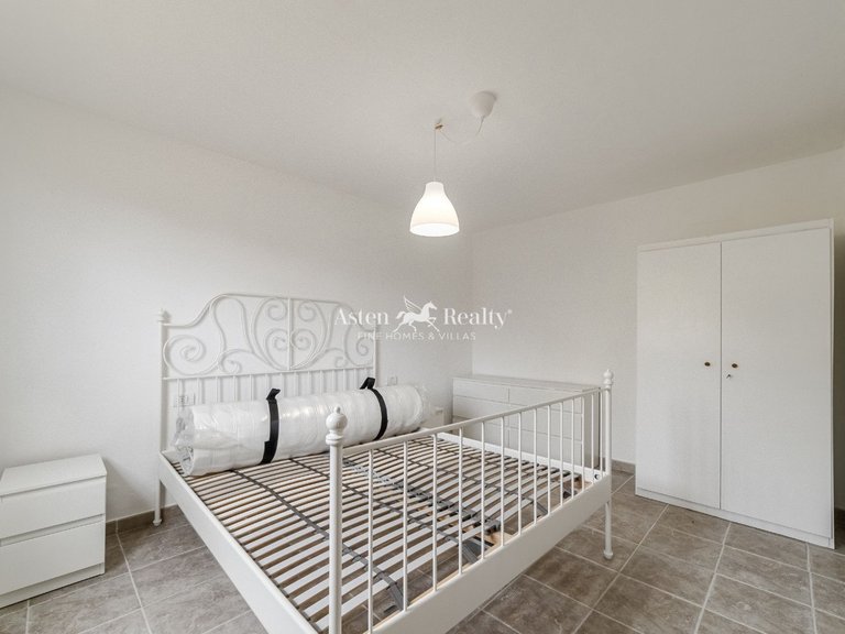 Villa for Sale in Vera De Erques, Tenerife 28