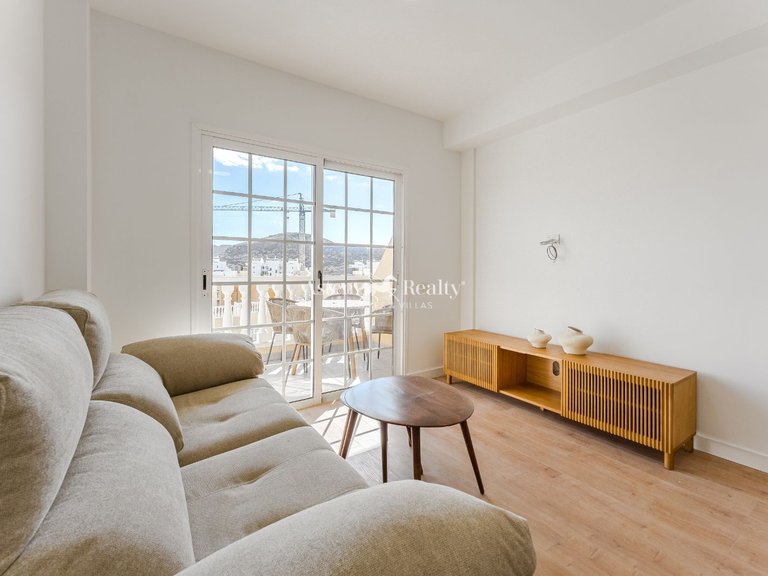 Penthouse for Sale in Palm-mar, Tenerife 4