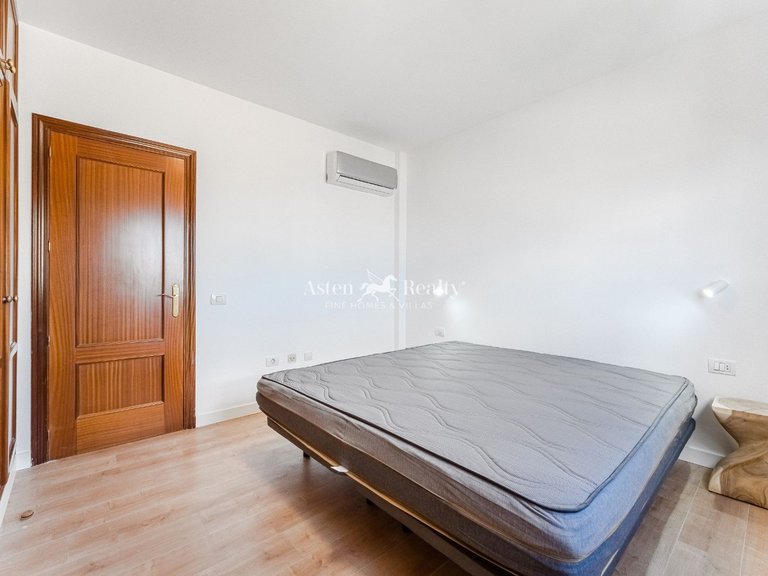 Penthouse for Sale in Palm-mar, Tenerife 9