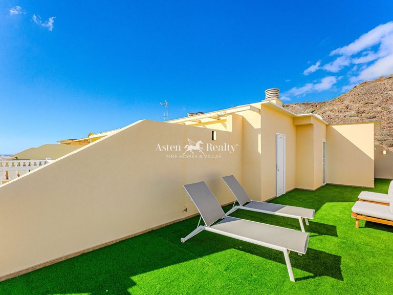 Penthouse for Sale in Palm-mar, Tenerife 15