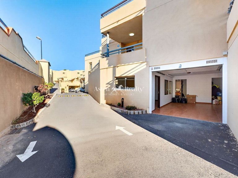 Town House for Sale in El Medano, Tenerife 24