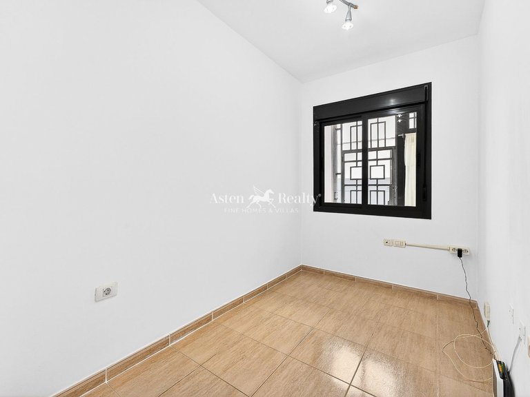 Apartment for Sale in Valle De San Lorenzo, Tenerife 11