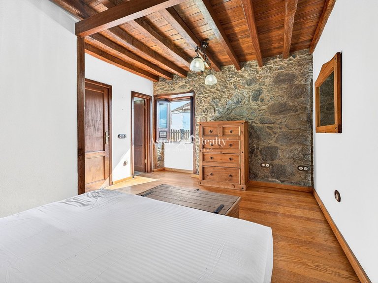 Villa for Sale in Adeje, Tenerife 6