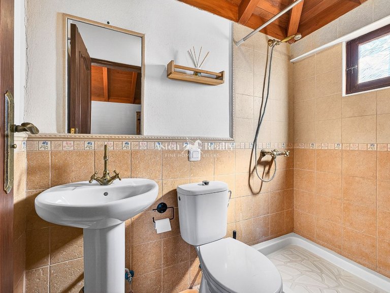 Villa for Sale in Adeje, Tenerife 13