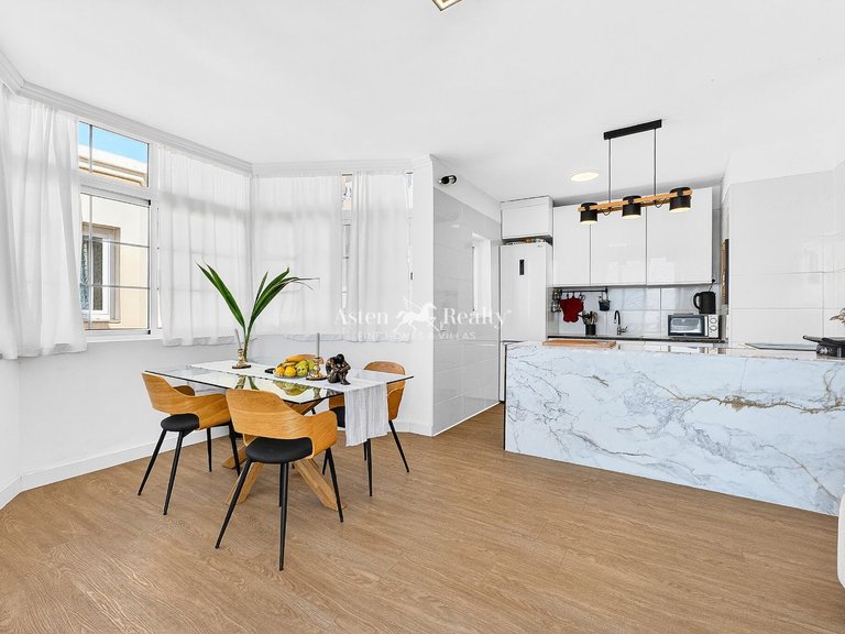 Town House for Sale in San Eugenio Alto, Tenerife 4