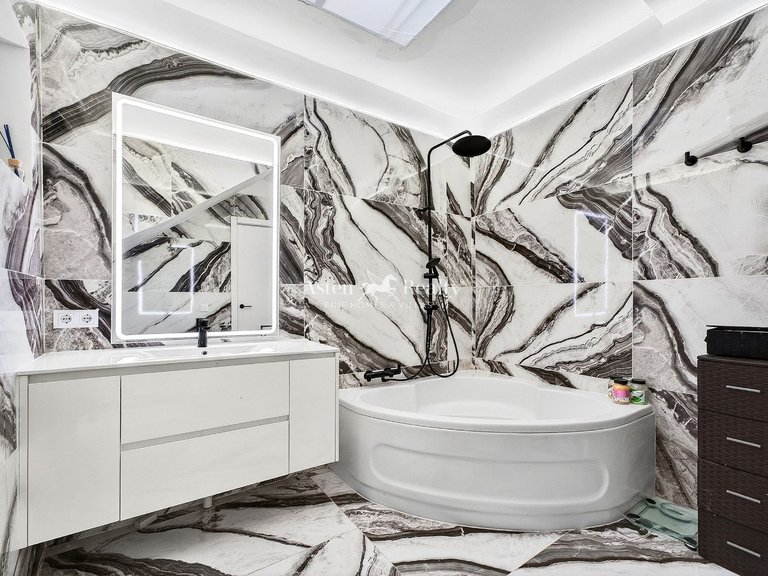 Town House for Sale in San Eugenio Alto, Tenerife 11