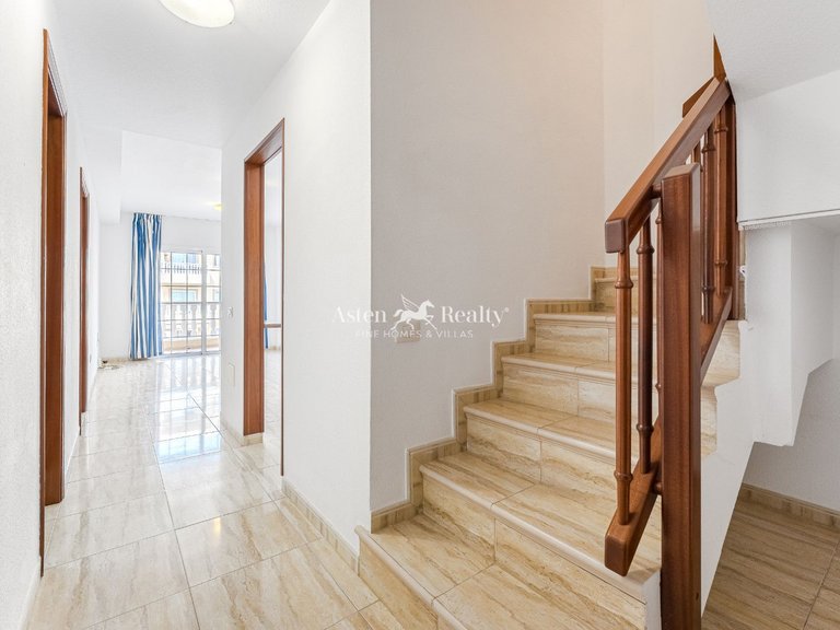 Penthouse for Sale in Palm-mar, Tenerife 10