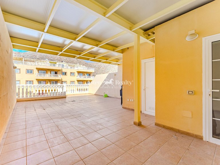 Penthouse for Sale in Palm-mar, Tenerife 13