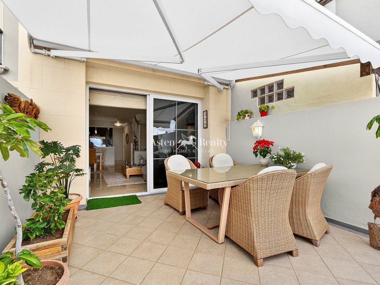 Town House for Sale in Chayofa, Tenerife 14