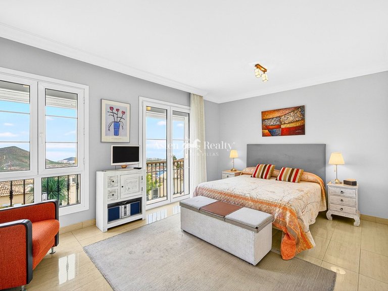 Town House for Sale in Chayofa, Tenerife 21