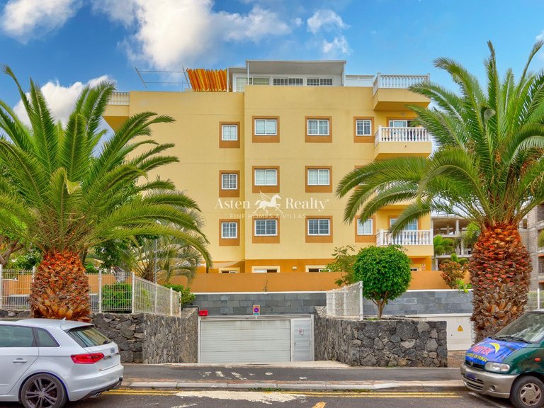 Apartment for Sale in Palm-mar, Tenerife 17
