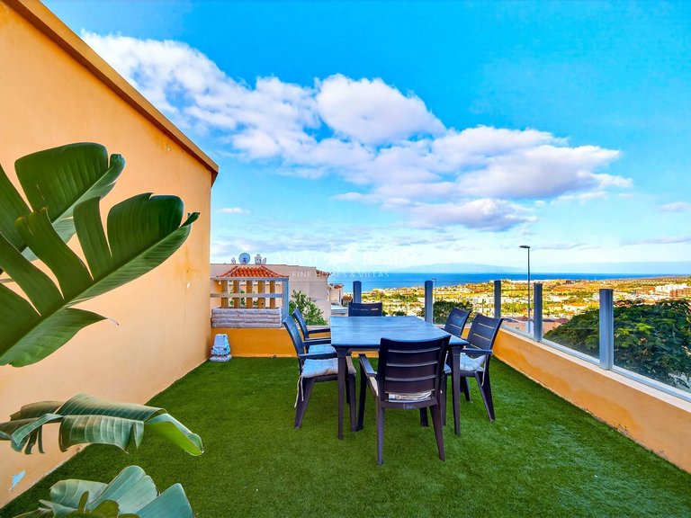 Apartment for Sale in Torviscas Alto, Tenerife 1
