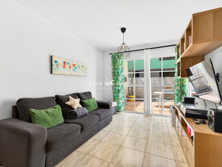 Town House for Sale in Callao Salvaje, Tenerife 3