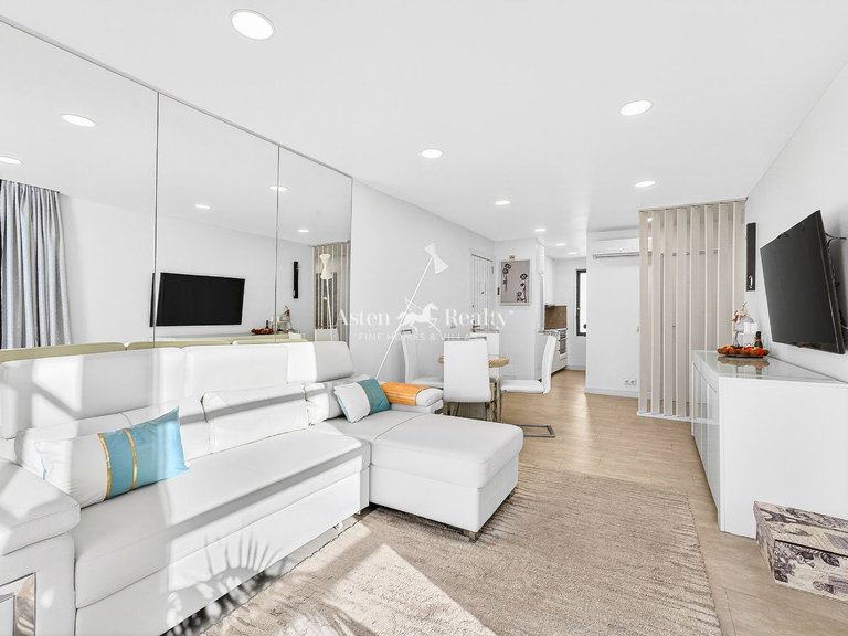 Apartment for Sale in Playa De Las Américas, Tenerife 4