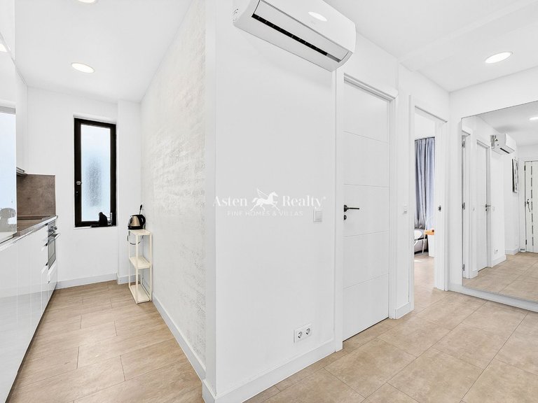 Apartment for Sale in Playa De Las Américas, Tenerife 9