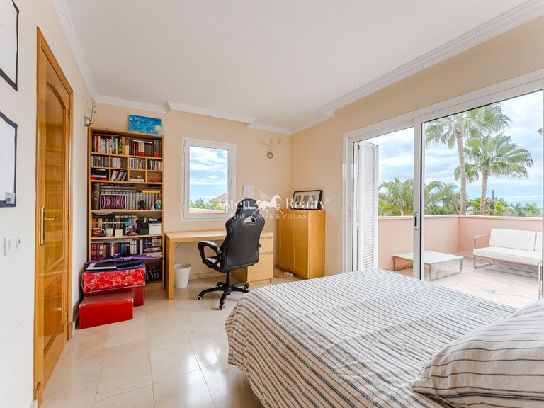 Villa for Sale in Torviscas Alto, Tenerife 29