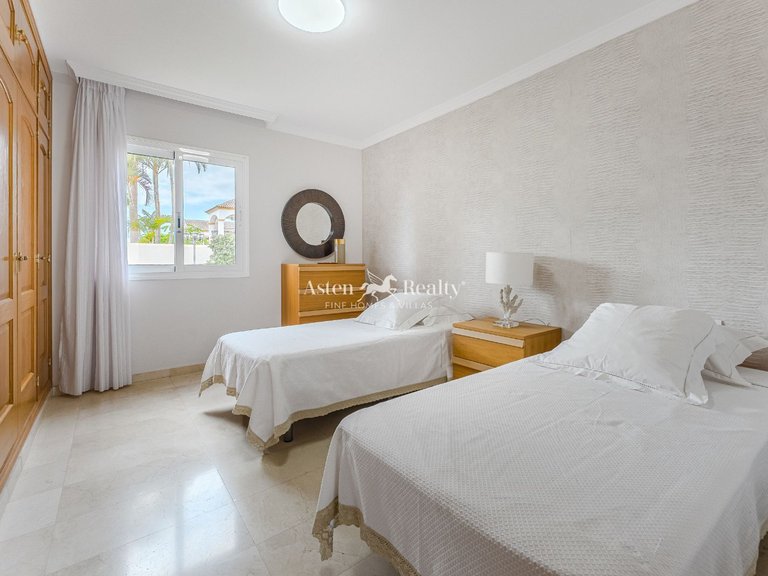 Villa for Sale in Torviscas Alto, Tenerife 31