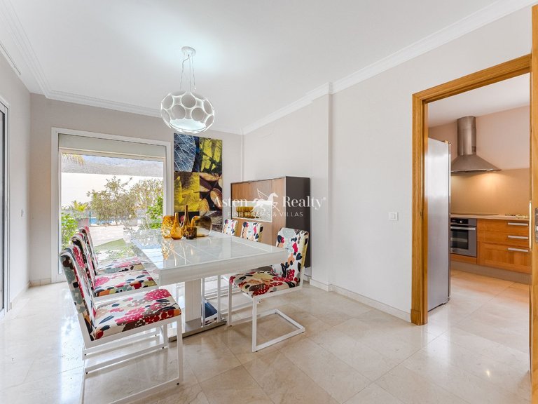 Villa for Sale in Torviscas Alto, Tenerife 16