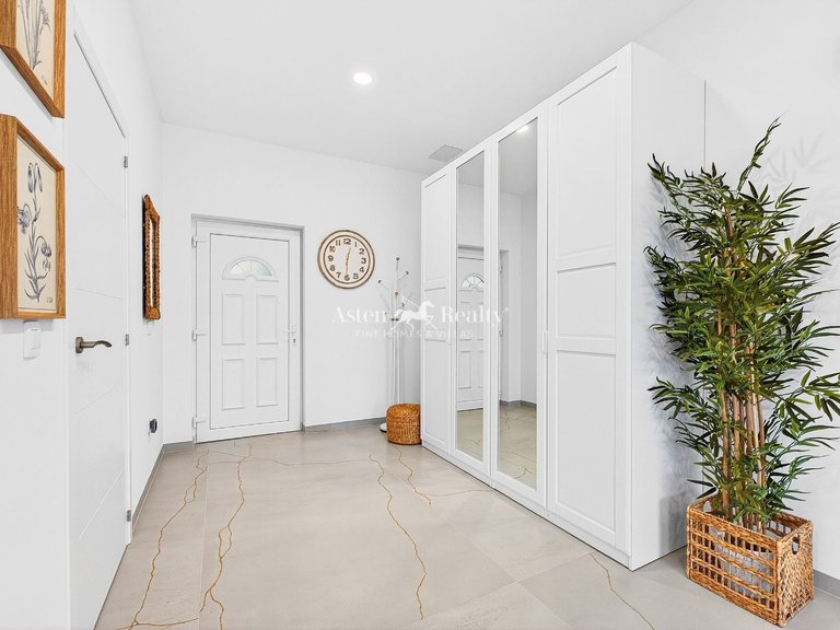 Apartment for Sale in Callao Salvaje, Tenerife 7