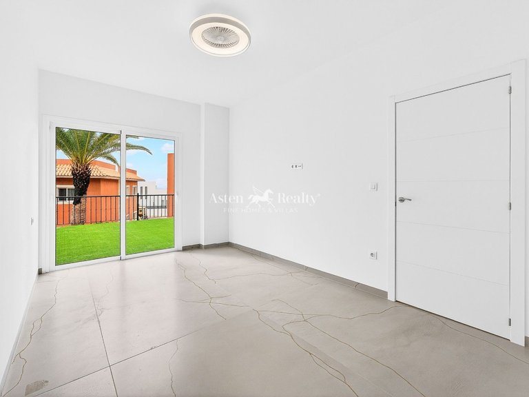 Apartment for Sale in Callao Salvaje, Tenerife 8