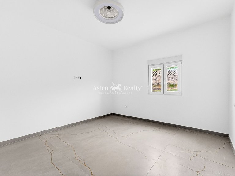 Apartment for Sale in Callao Salvaje, Tenerife 8