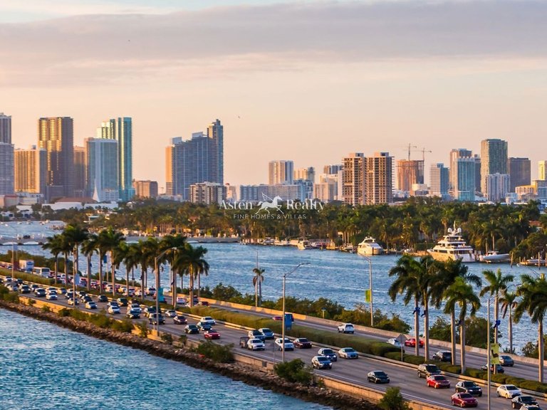 Apartment for Sale in Wynwood, Tenerife 1