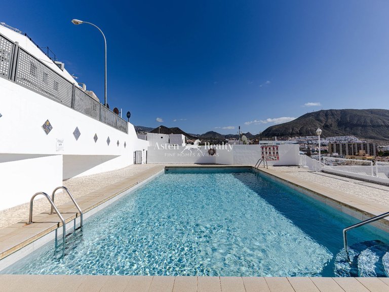 Apartment for Sale in Playa De Los Cristianos, Tenerife 3