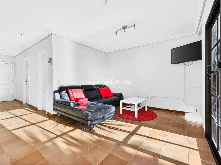 Town House for Sale in El Medano, Tenerife 7