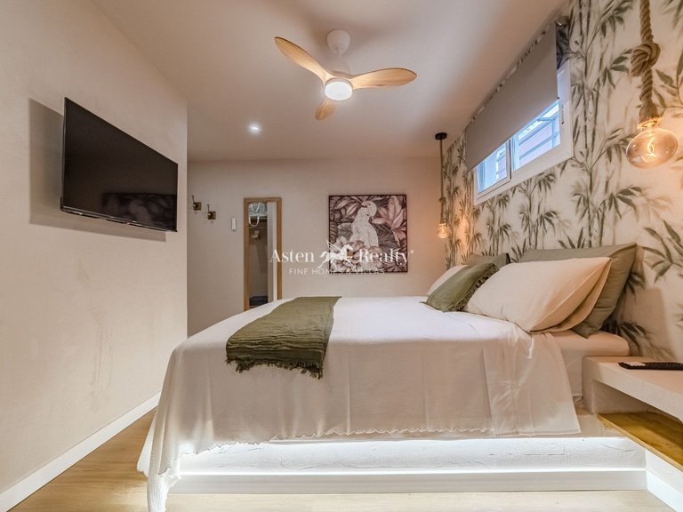 Villa for Sale in Chayofa, Tenerife 12