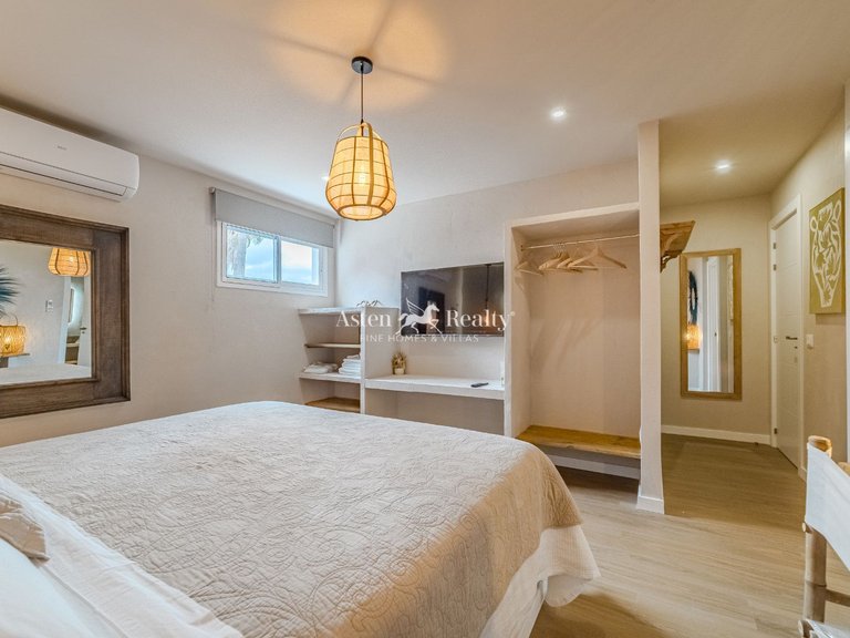 Villa for Sale in Chayofa, Tenerife 15