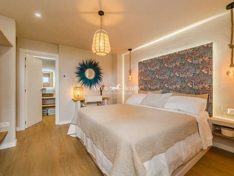 Villa for Sale in Chayofa, Tenerife 16